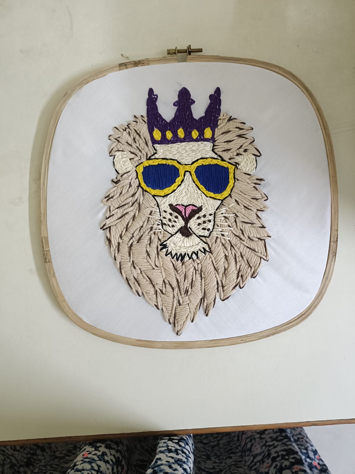 Lion with Crown Embroidery Pattern Pdf - 3 sizes (8 inches, 10 inches, 12 inches)